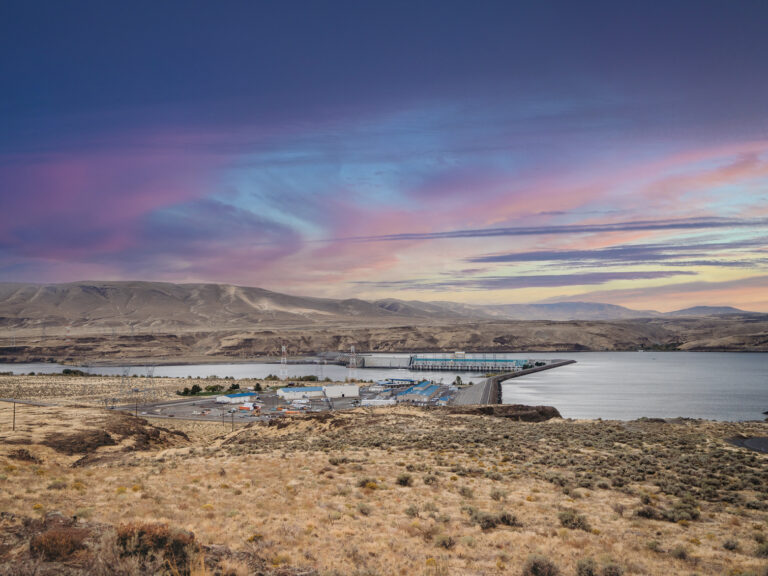 Wanapum Dam Overlook views at sunset